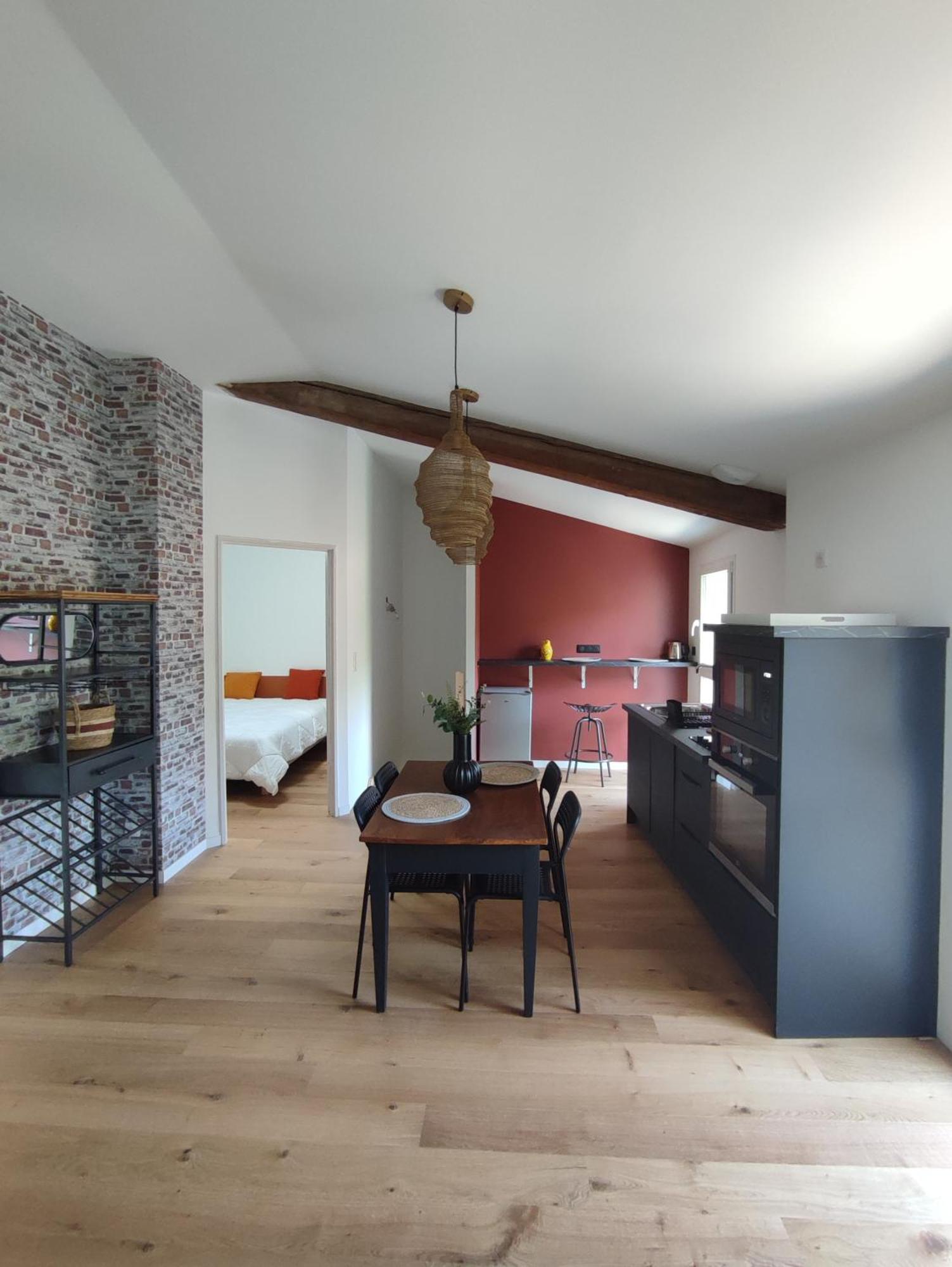 Le Petit 1881 Apartment Ampuis Exterior foto